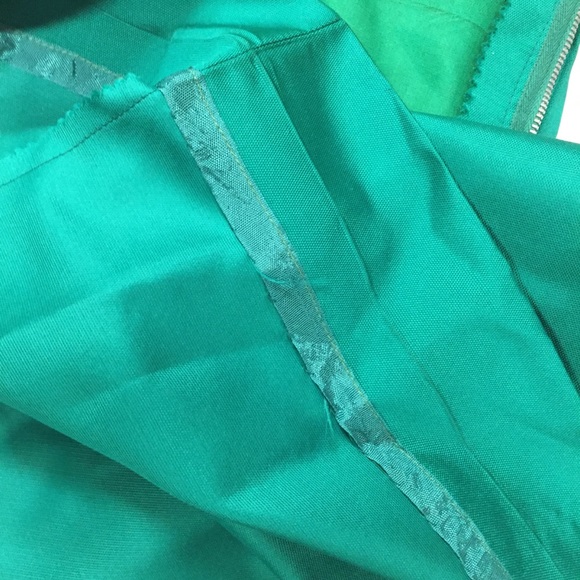 SOLD Vintage Modern Miss Original Emerald Green - Picture 8 of 10